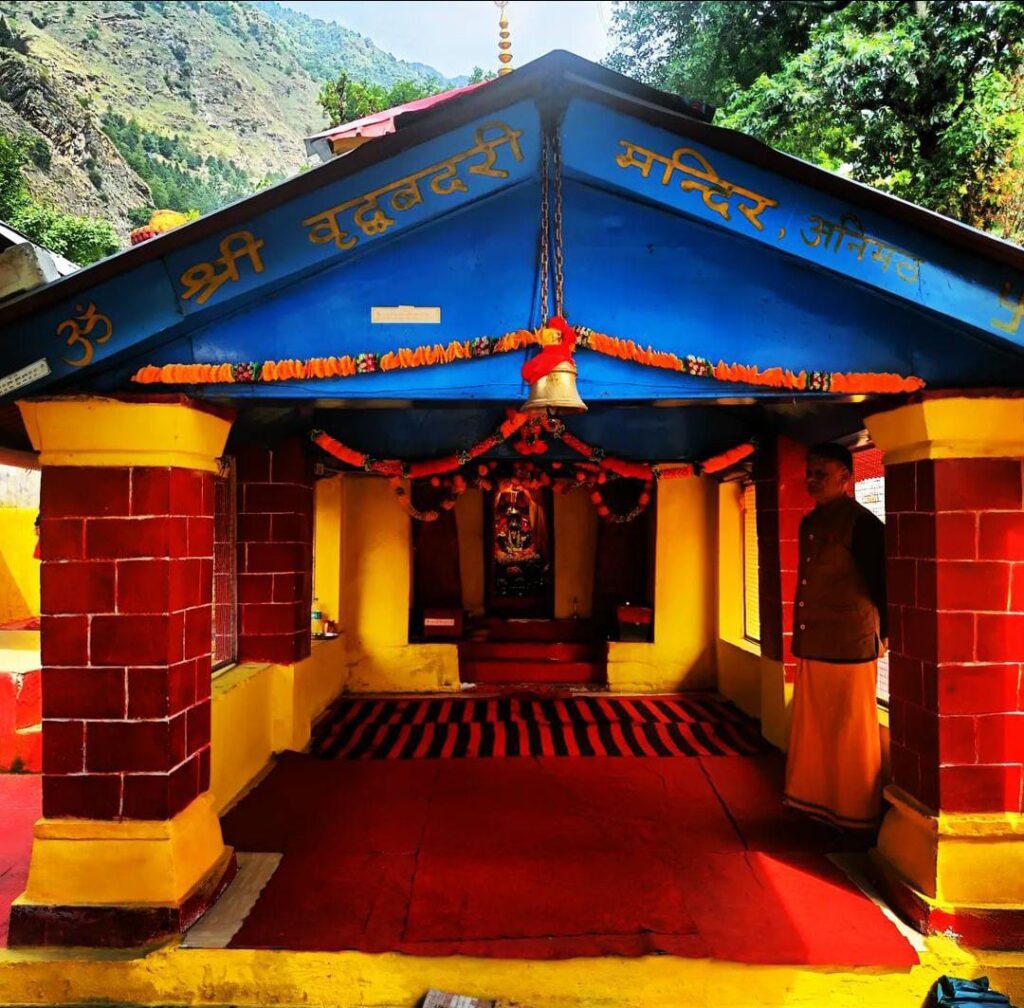 4.Vridha Badri - The Old Shrine:
